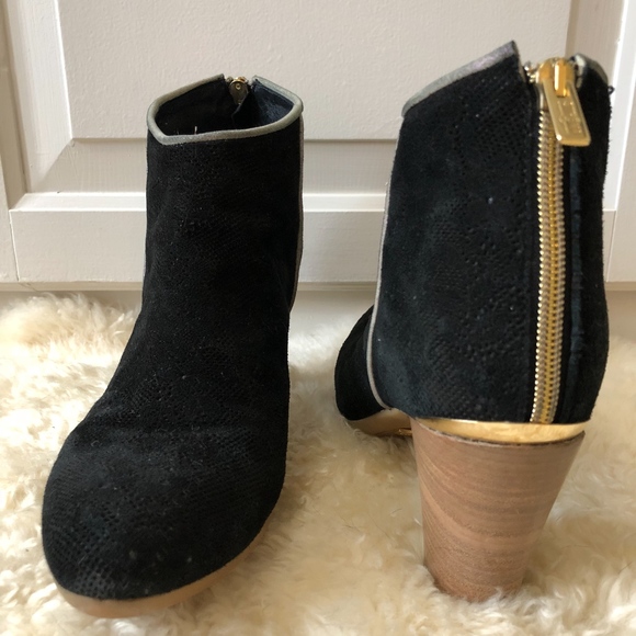 Black Anthropologie booties - Picture 1 of 4